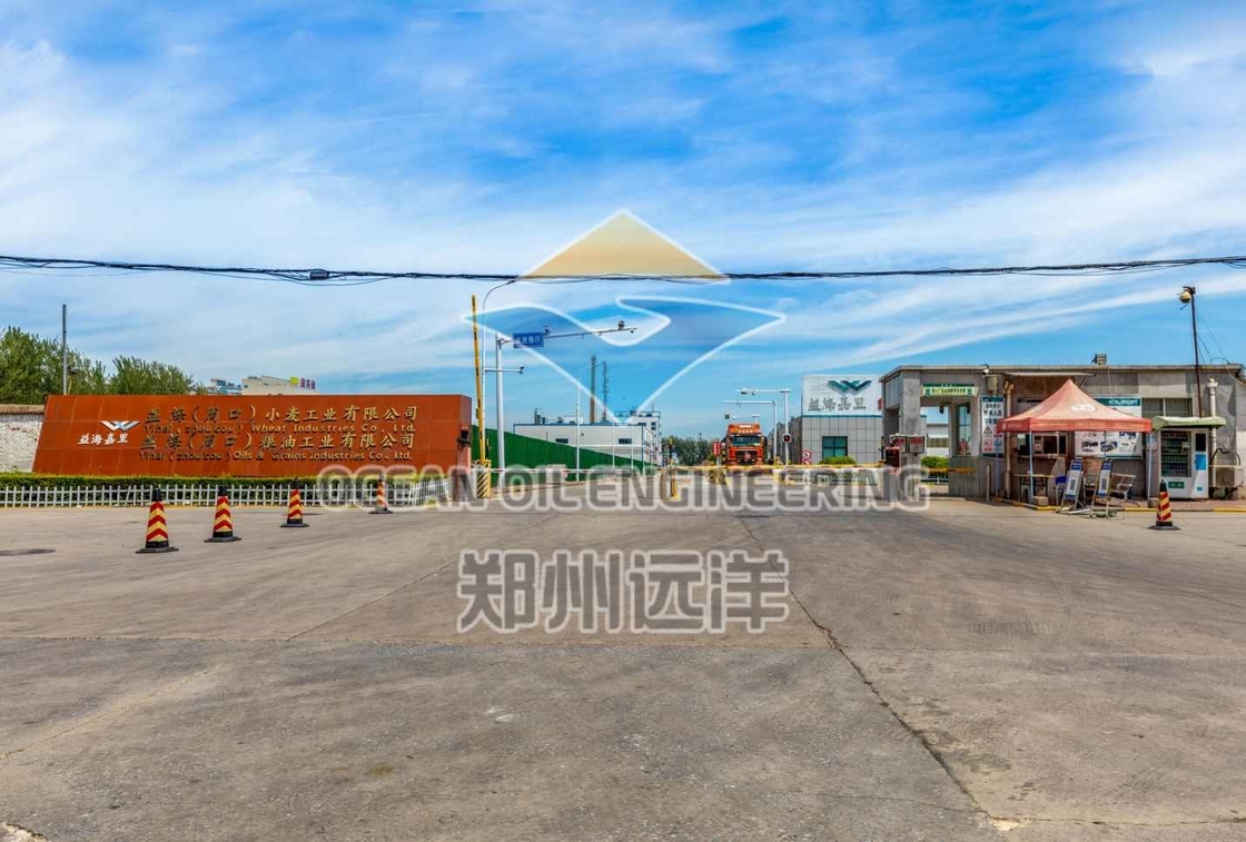 دستگاه فشار سرد کارآمد برای دمای روغن 50-200C کنترل PLC 30-150KW